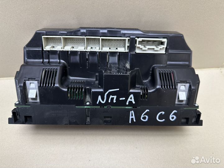 Блок управления климатом Audi A6 C6 4F1820043J