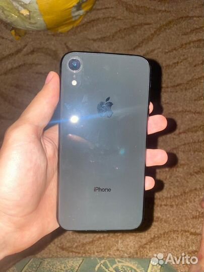 iPhone xr 64gb
