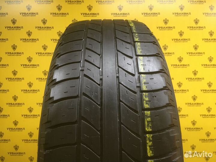 Goodyear Wrangler HP All Weather 235/65 R17 104H