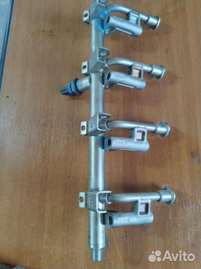 Топливная рампа Ford focus 3