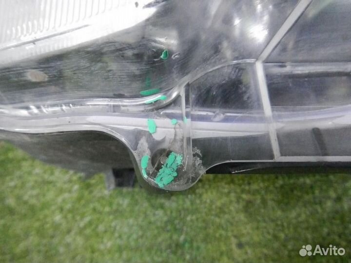 Фара правая Toyota Camry