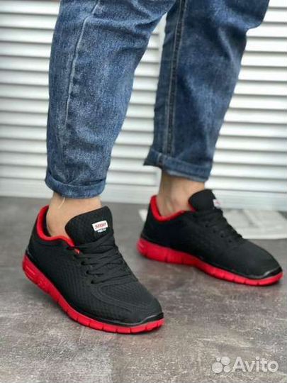 Кроссовки мужские