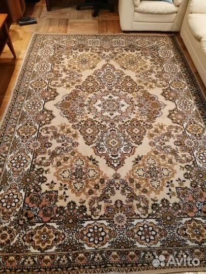 Ковёр 2.10 на 2.90 бу