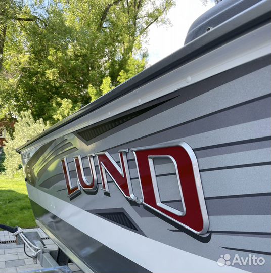 Продам лодку Lund Classic Sport 1775