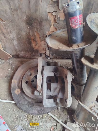 Стойки на renault logan