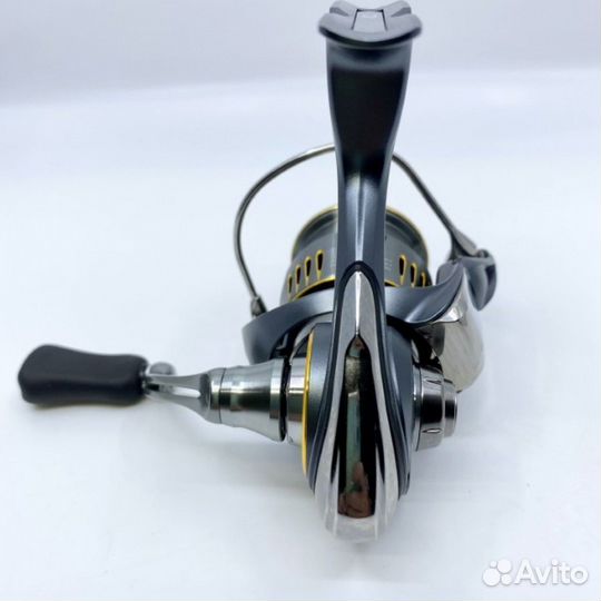 Катушка daiwa 23 airity LT2000S-H