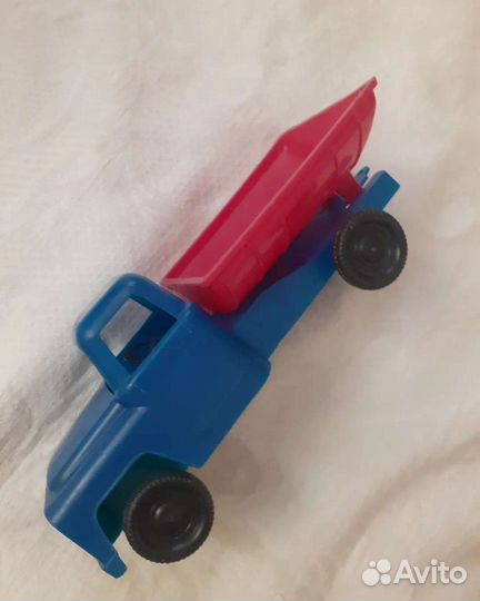 Машина самосвал СССР