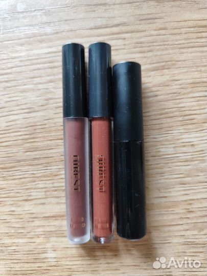 Блеск/жидкая помада для губ черная и коричневая
