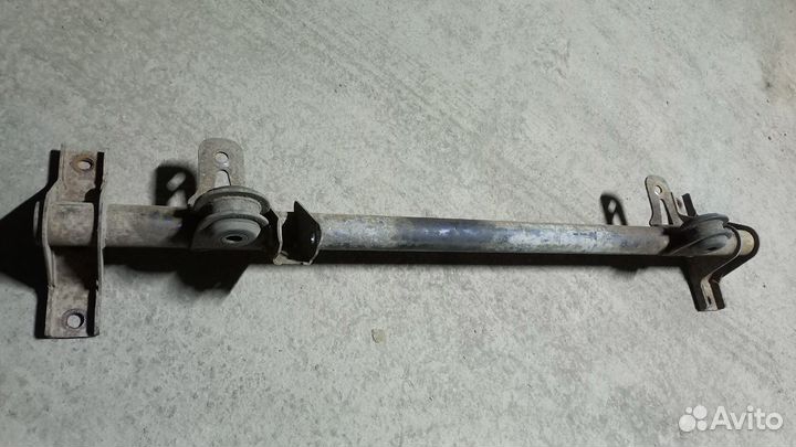Передние балка на ваз 2110-12