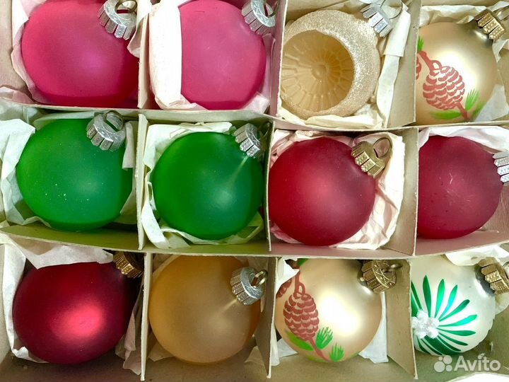 Два набора ёлочных игрушек ГДР