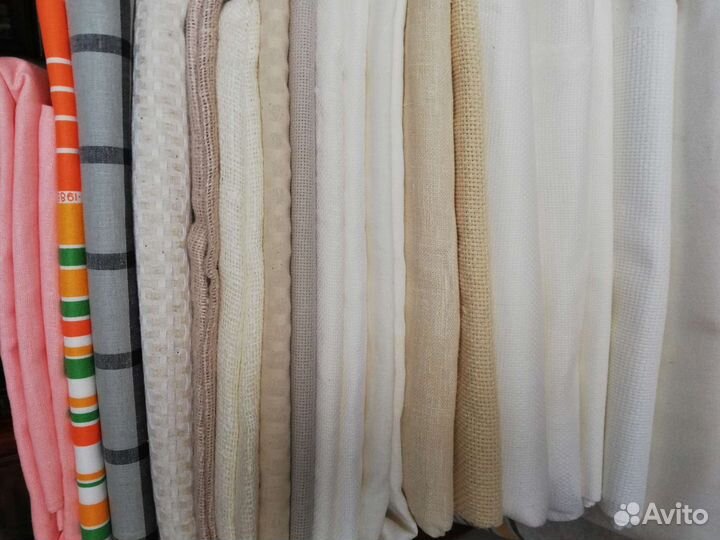 Отрезы льняных тканей, натуральный лен