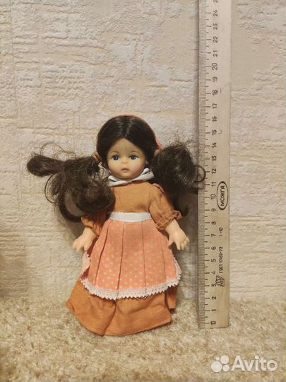 Кукла интерьер