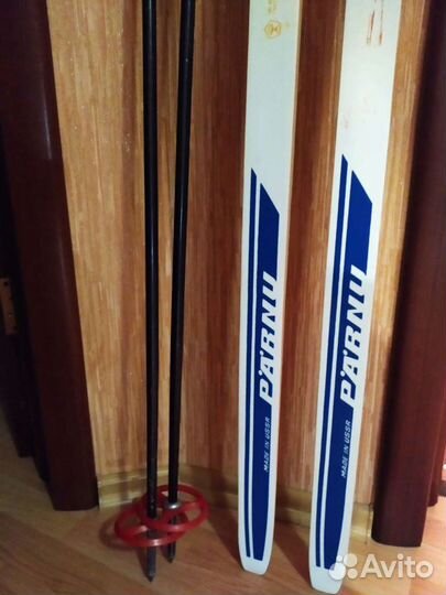 Комплект (лыжи, палки, крепления и ботинки) СССР