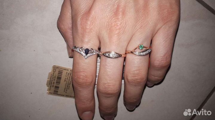 585 золотые кольца с бриллиантами,сапфир,изумруд