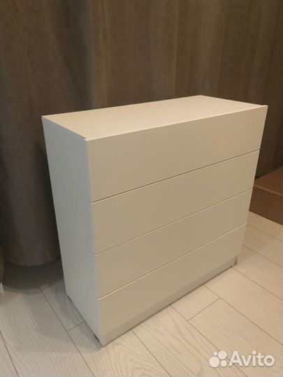 Комод белый