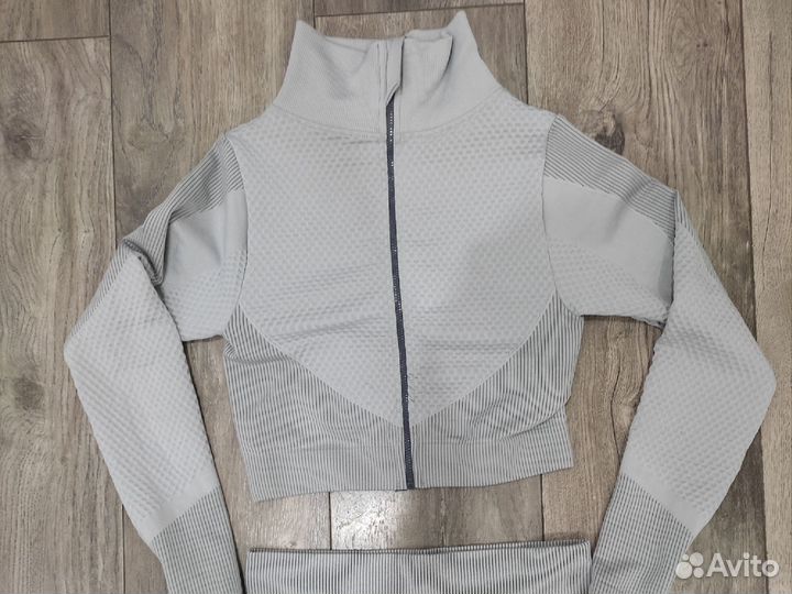 Костюм спортивный для фитнеса комплект