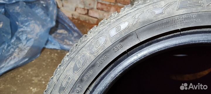 Goodyear UltraGrip Ice+ 205/55 R16 91T