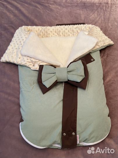 Комбинезон и конверт с овчиной