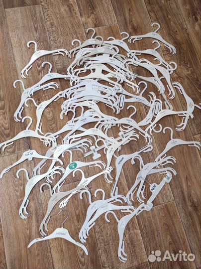 Вешалки плечики детские