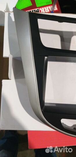 Переходная рамка Хендай Солярис Incar RHY-N19