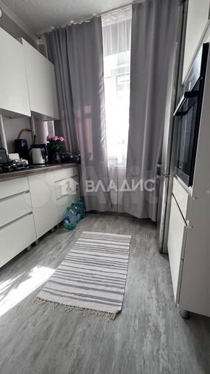 2-к. квартира, 43 м², 2/5 эт.