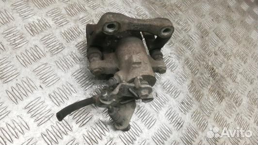 Суппорт тормозной задний правый volkswagen golf pl