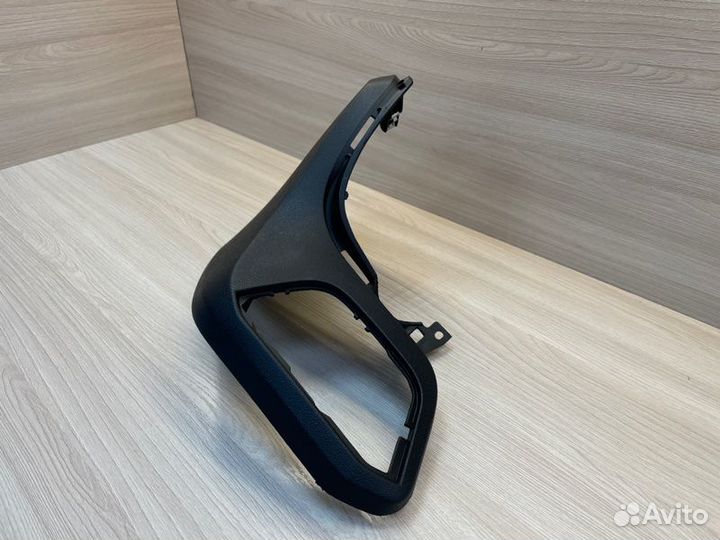 Накладка торпедо левая LADA X-Ray