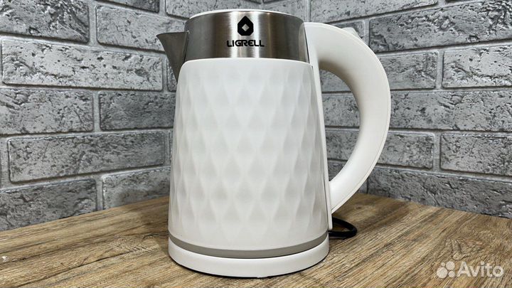 Чайник электрический ligrell LEK-1742PS