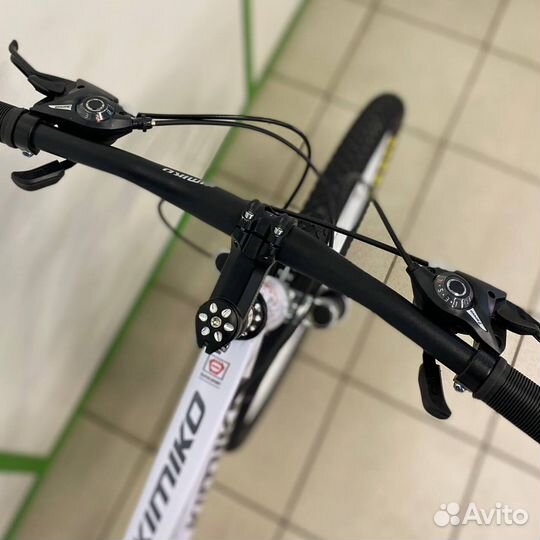 Велосипед литые 26 дюймов