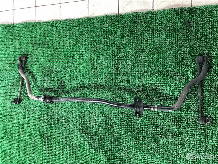 Стабилизатор перед. Infiniti FX35