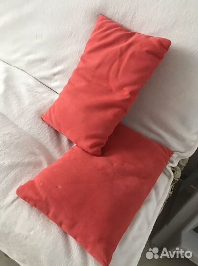 Диванные подушечки