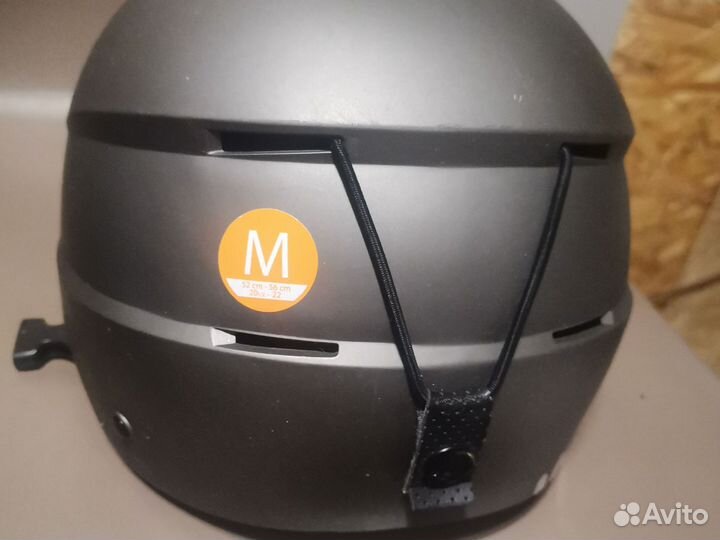 Шлем горнолыжный