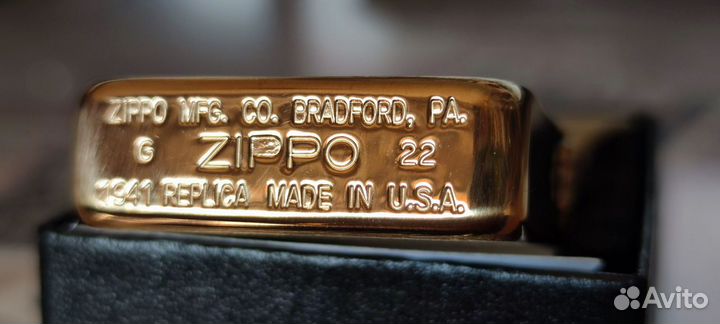 Зажигалка бензиновая zippo