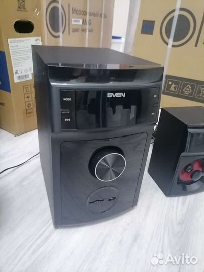 Колонки новые с сабом 2.1 USB AUX радио пульт