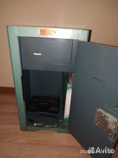 Оружейный сейф бу