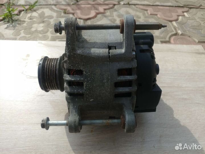 Генератор VAG 03L903023F