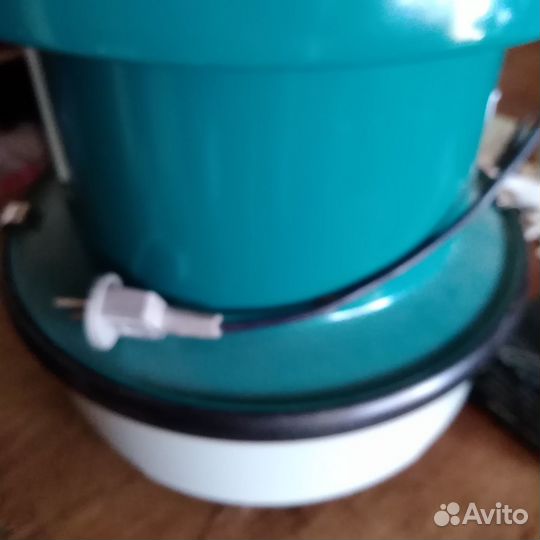 Пылесос Урал пн—600. СССР б/у 1980 г