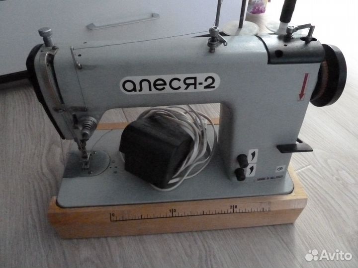 Швейная машина