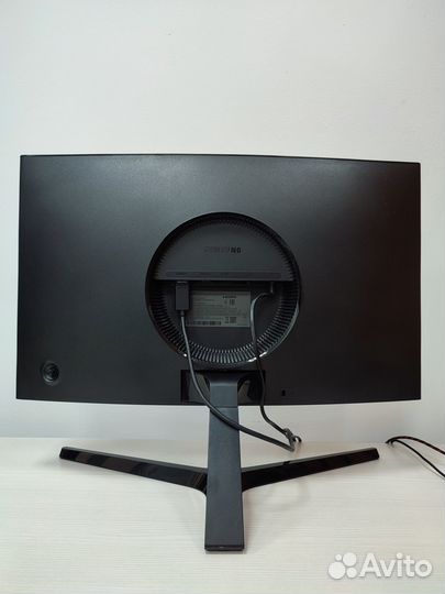 Монитор Samsung 24 изогнутый 144 Гц