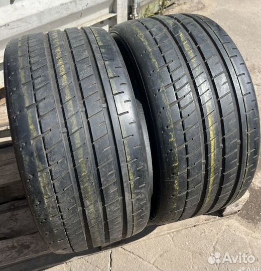 Bridgestone Potenza S007 285/35 R20