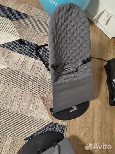 Шезлонг детский