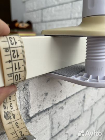 Универсальный держатель под телефон или планшет