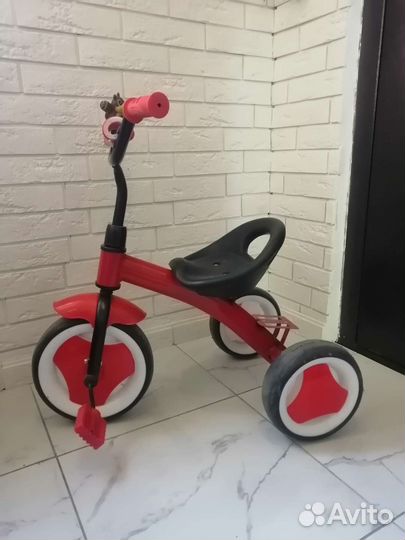 Детский трёхколёсный велосипед. Машина. Самокат
