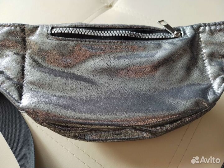 Поясная сумка