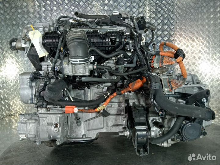 Двигатель Toyota Prius 2011 2ZR-FXE 1.8 бензин