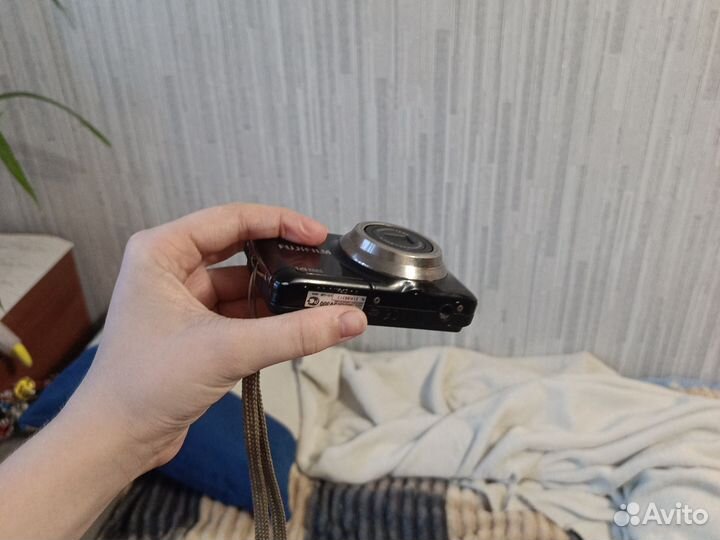Фотоаппарат fujifilm JV300