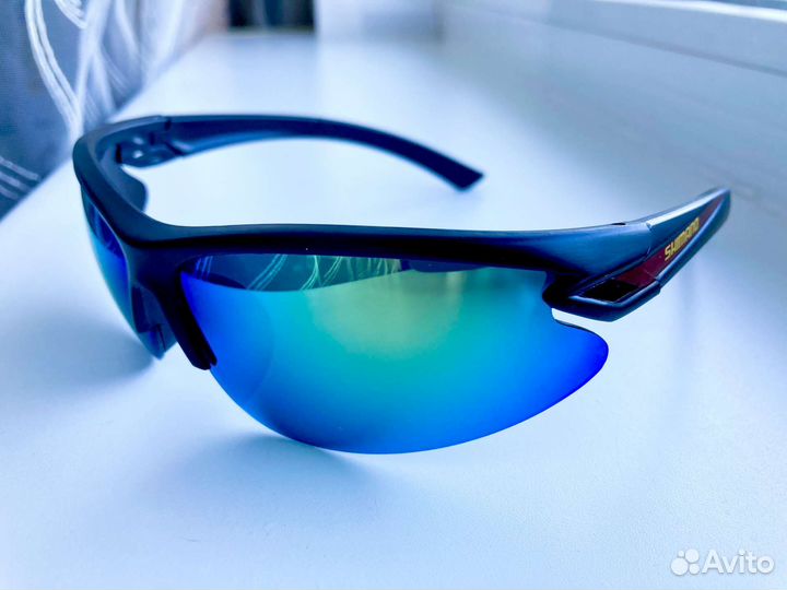 Очки Shimano с чехлом солнцезащитные чёрные