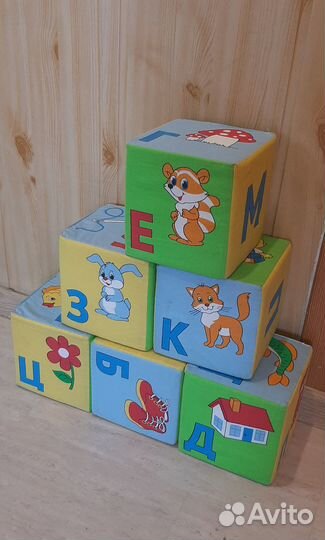 Продам мягкие кубики- азбука