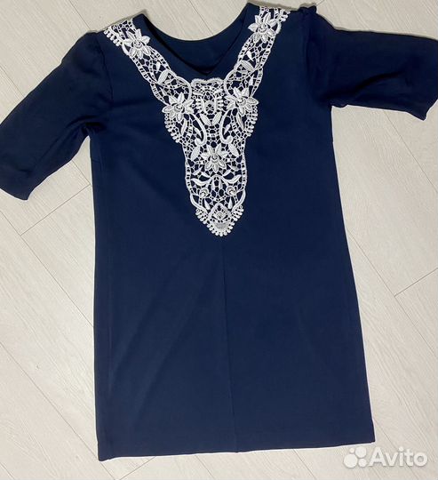 Платье женское нарядное 50 с кружевом