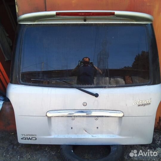 Дайхатцу атрай дверь задняя